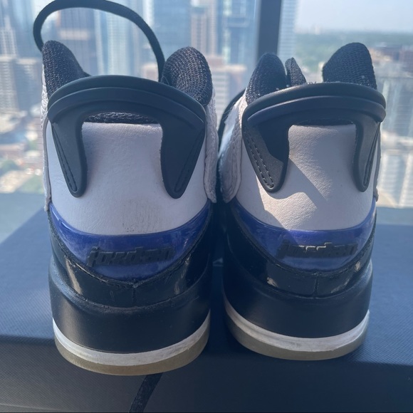 Air Jordan - Picture 4 of 5